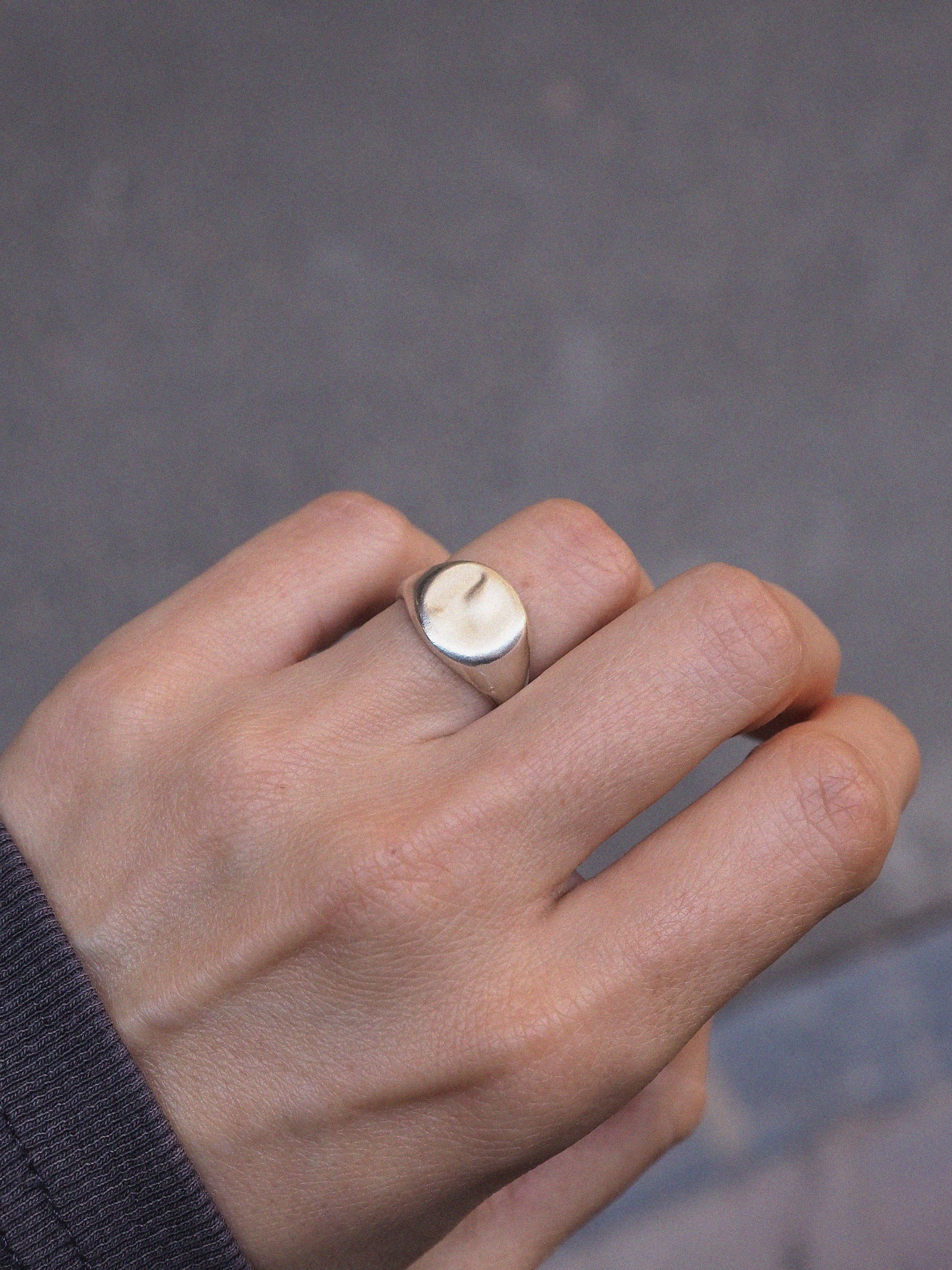 Anillo melted signet O
