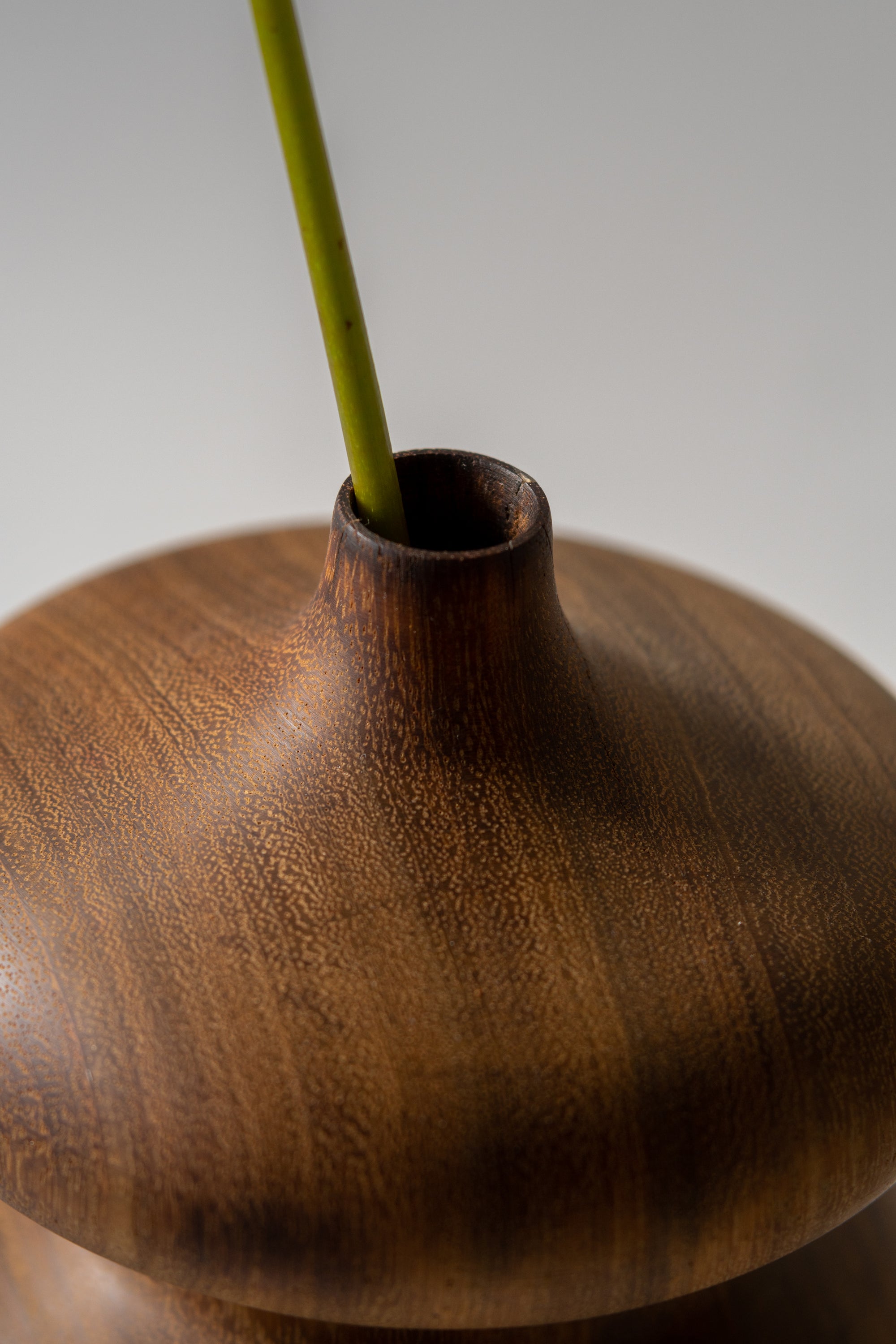 Iroko mortar