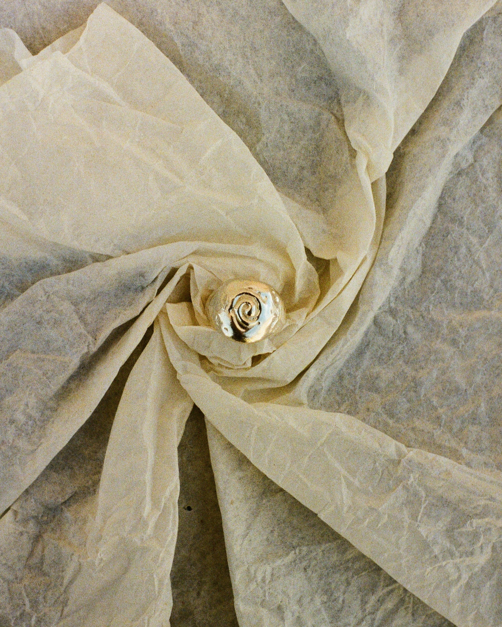 'Melted signet O' ring